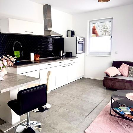 וולדן אם וורתרסי Woerthersee-Appartements מראה חיצוני תמונה